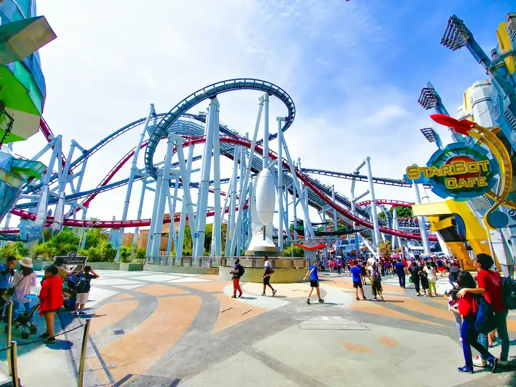theme park 4
