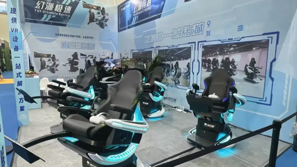 yhy crossing in BJ exhibition